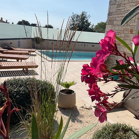 Moderne Istrische Steinvilla - 4 Sterne Mit Privatem, Beheizbaren Pool & Meerblick Kavran Buitenkant foto